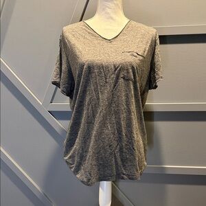 H&M Gray V-Neck Short Sleeve Tee (L)